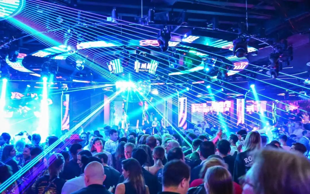 Who can help me reserve the best nightlife, bars and lounges in Monaco?