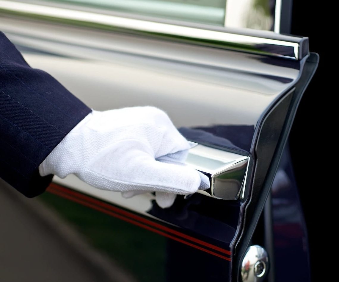 Luxury Transportation - Private Chauffeur